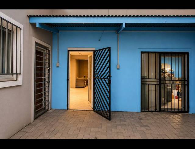 BUSINESS PROPERTY TO RENT IN DALPARK EXT 1
